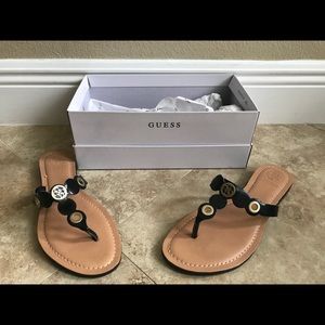 Guess 8.5 flip flop thongs